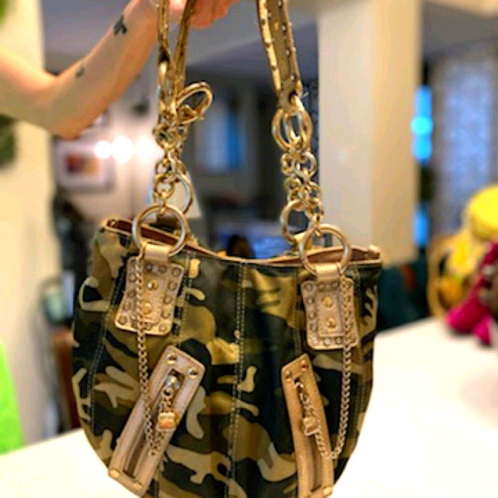 Kathy Van Zeeland camo purse